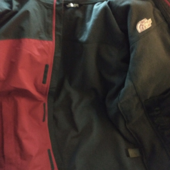 Mens North Face Jacket - Picture 8 of 8